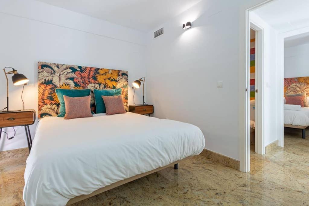 Becas Alameda Duplex By Valcambre Leilighet Sevilla Eksteriør bilde