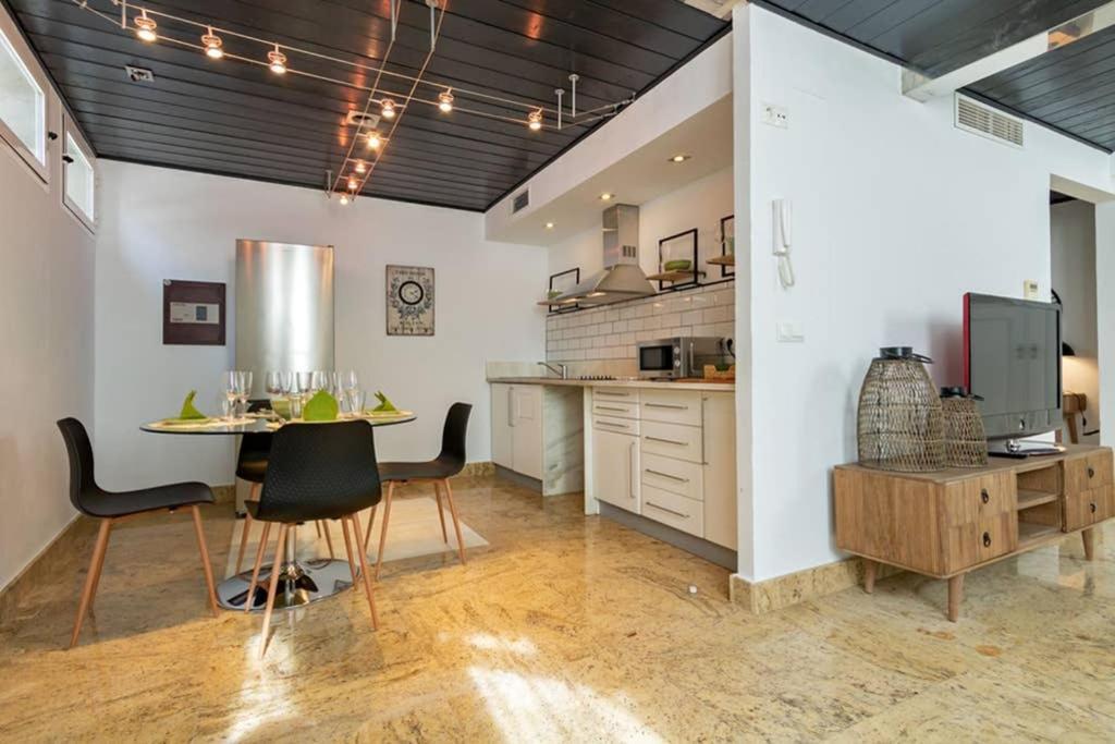 Becas Alameda Duplex By Valcambre Leilighet Sevilla Eksteriør bilde