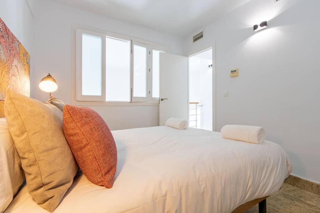 Becas Alameda Duplex By Valcambre Leilighet Sevilla Eksteriør bilde