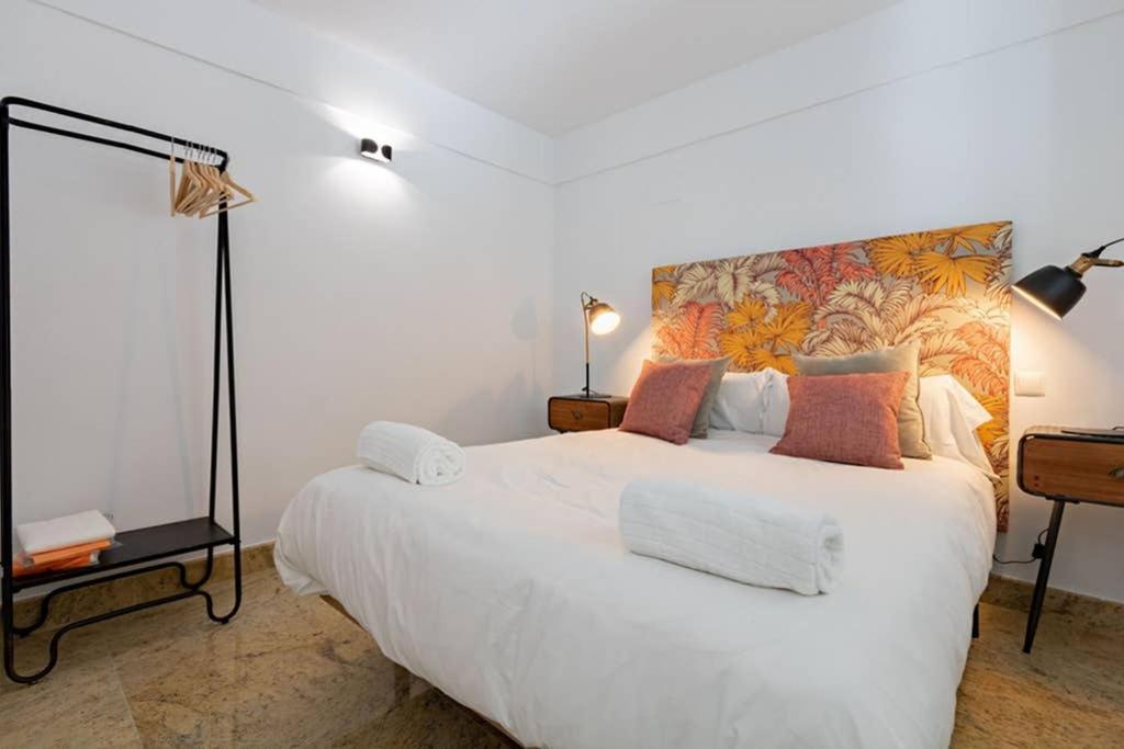 Becas Alameda Duplex By Valcambre Leilighet Sevilla Eksteriør bilde
