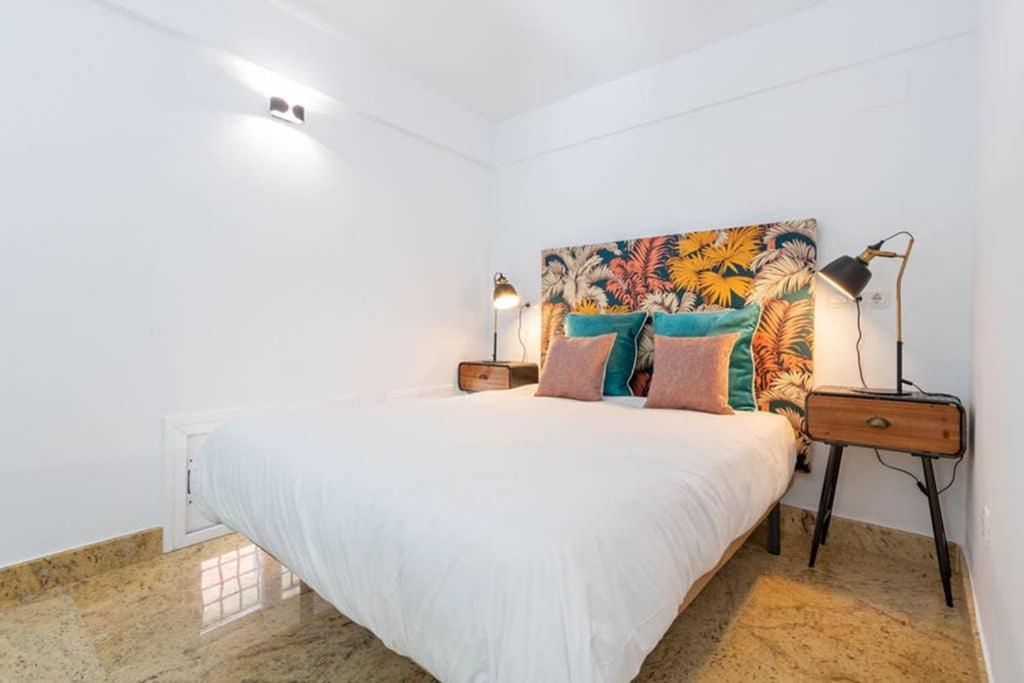 Becas Alameda Duplex By Valcambre Leilighet Sevilla Eksteriør bilde